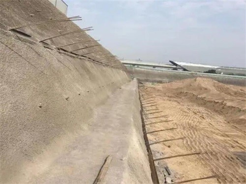 东胜河道边坡加固